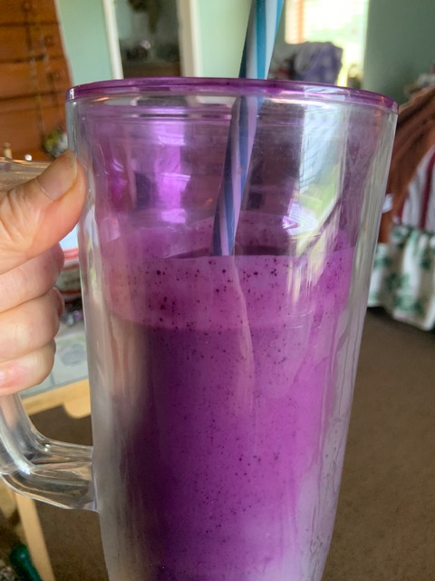 Cool & Slimming Peanut Butter & Jelly Smoothie – Jordan's Crossing